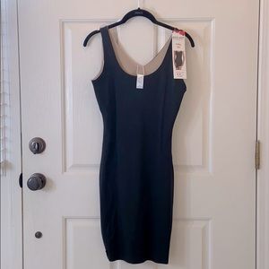 SPANX Assets Red Hot Label XL Reversible